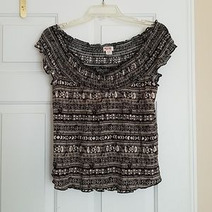 Never worn on/off shoulder tribal print shirt